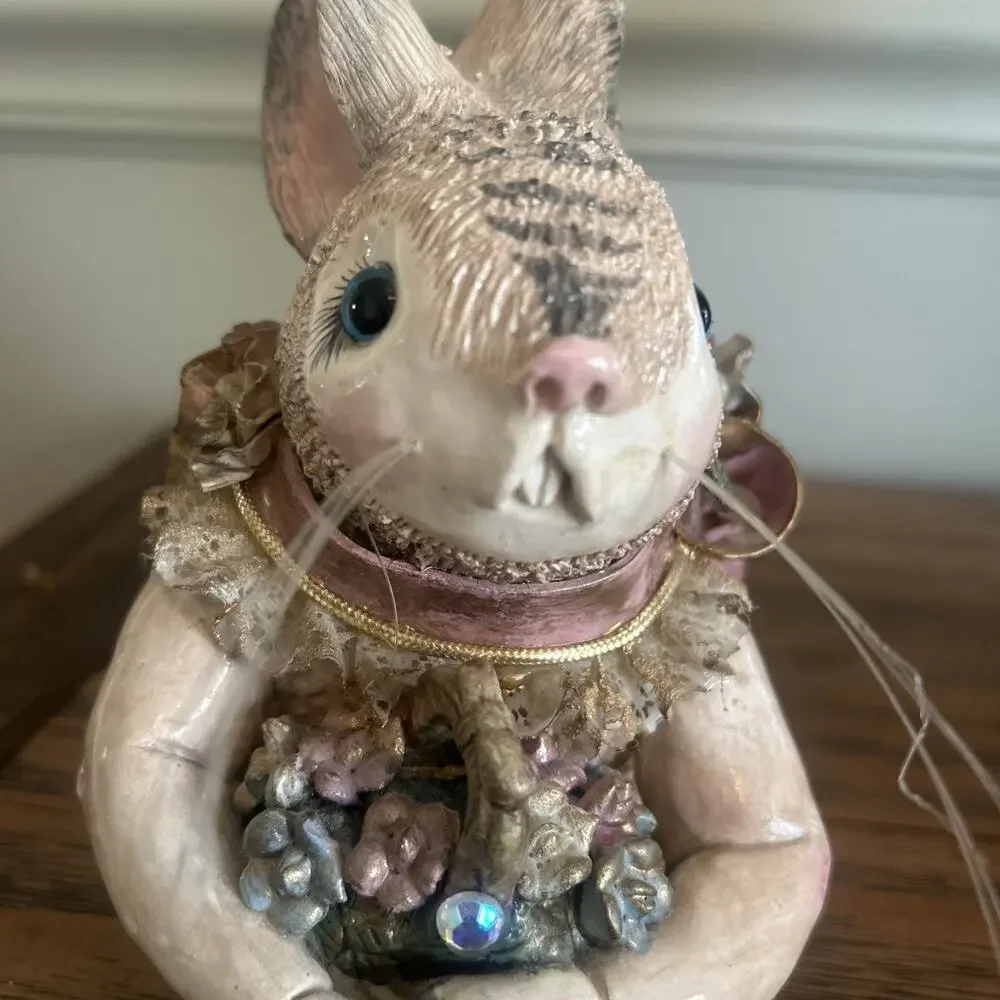 Vtg Pamela Amundson Decorative Easter Bunny Rabbit Decor Figurine 1996 Numbered